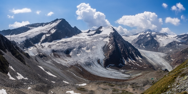 Diese naturbelassene Hochgebirgslandschaft und viertgrößte Gletscherfläche der Ostalpen ist in Gefahr. Foto: Serghei Vlasenco